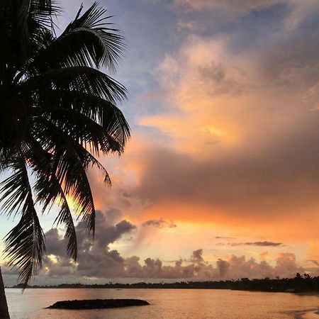Vacation Beach Fales Hotel Manase Exterior foto