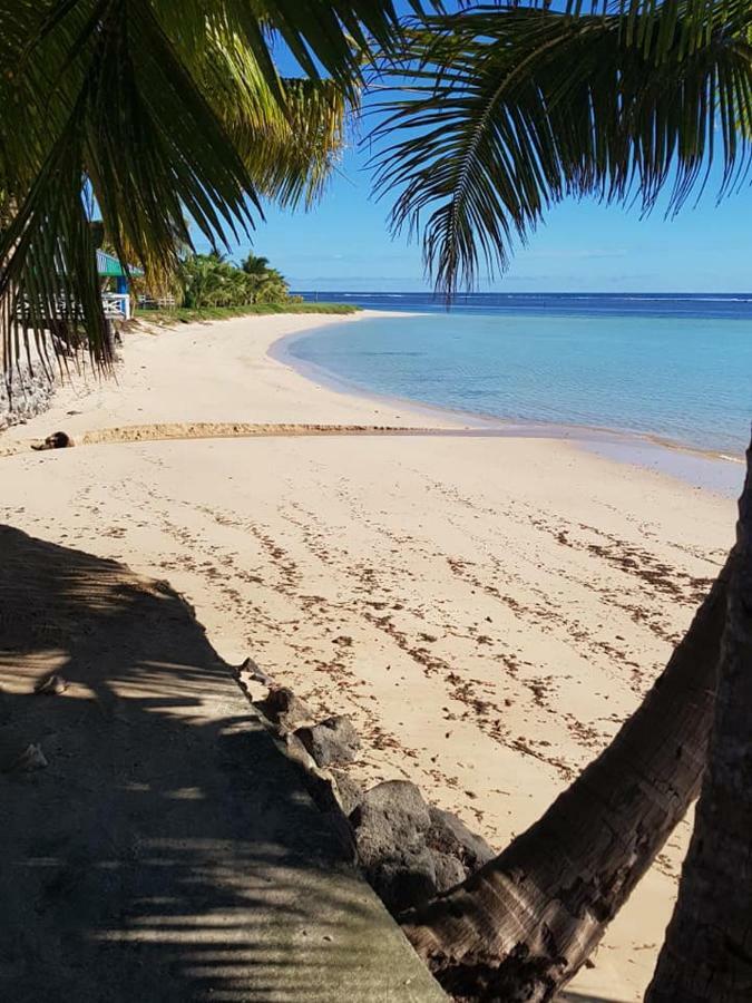 Vacation Beach Fales Hotel Manase Exterior foto